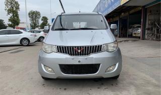 五菱宏光商务车报价 五菱宏光商务车报价